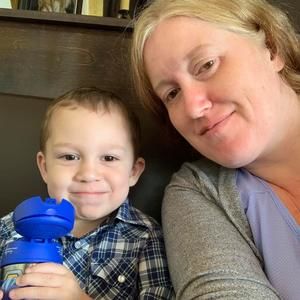 Meet your Posher, Lisa